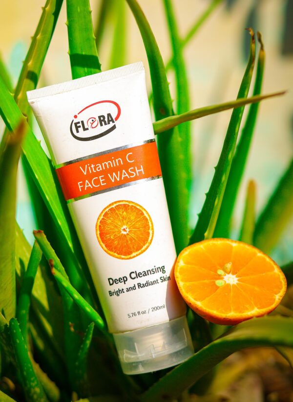 Flora Vitamin C Face Wash